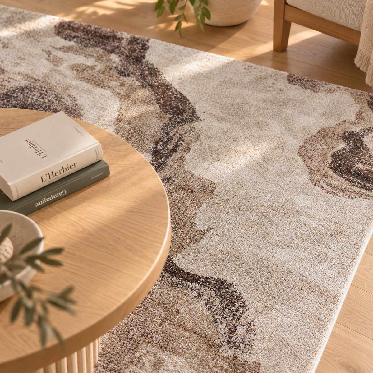 Tapis Thea Naturel effet marbre ivoire et brun